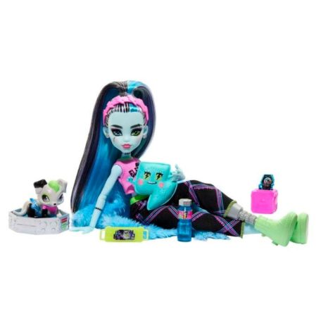 Monster High Creepover Party baba - Frankie Stein