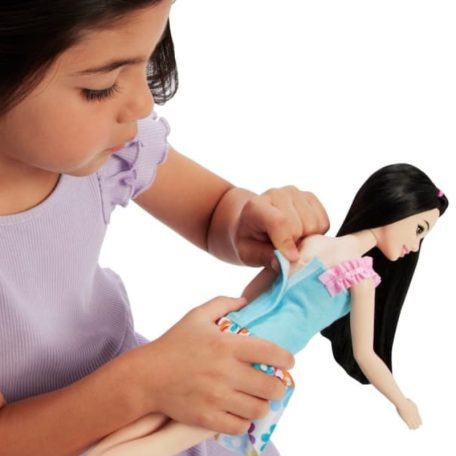 Első Barbie babám - Fekete hajú Barbie baba