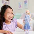 Disney Jégvarázs 2. - Elbűvölő Elza hercegnő baba