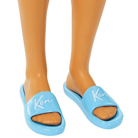 Barbie - Szőke Ken baba úszónadrággal és strandkiegészítőkkel