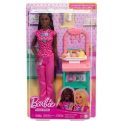   Barbie Karrier játékszett - Gyermekorvos baba szőke hajú csecsemővel