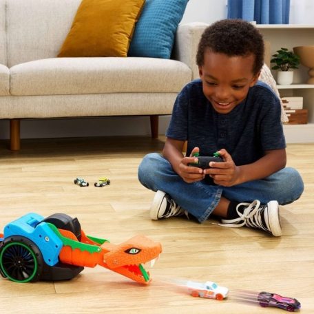 Hot Wheels távirányítós Let's race autókilövő kígyó