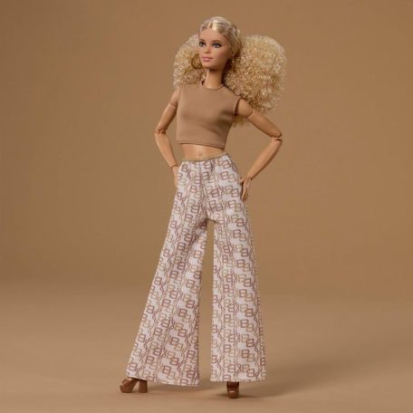 Barbie Basics Signature gyűjtői baba (Model 07)
