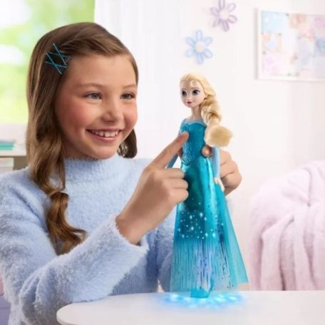 Disney Jégvarázs - Fényeskedő énelkő Elza baba