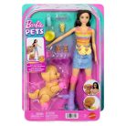 Barbie kutyasétáltó görkoris szett - Barna hajú baba