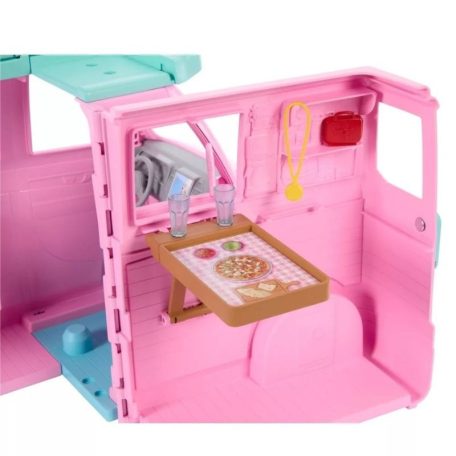 Barbie kalandbusz