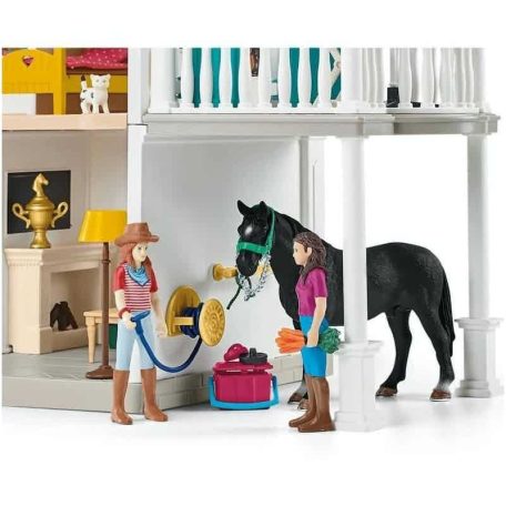 Schleich Horse Club 42551 Nagy lovarda lakóházzal és istállóval