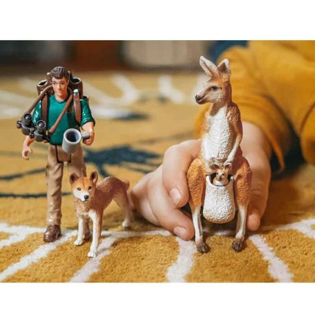 Schleich Wild Life 42623 Hátizsákos kaland