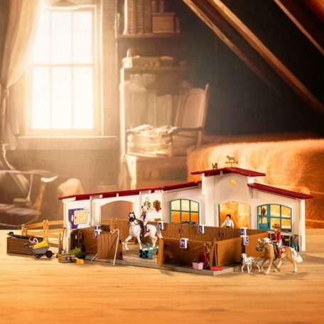 Schleich Horse Club 42639 Peppertree lovagló aréna